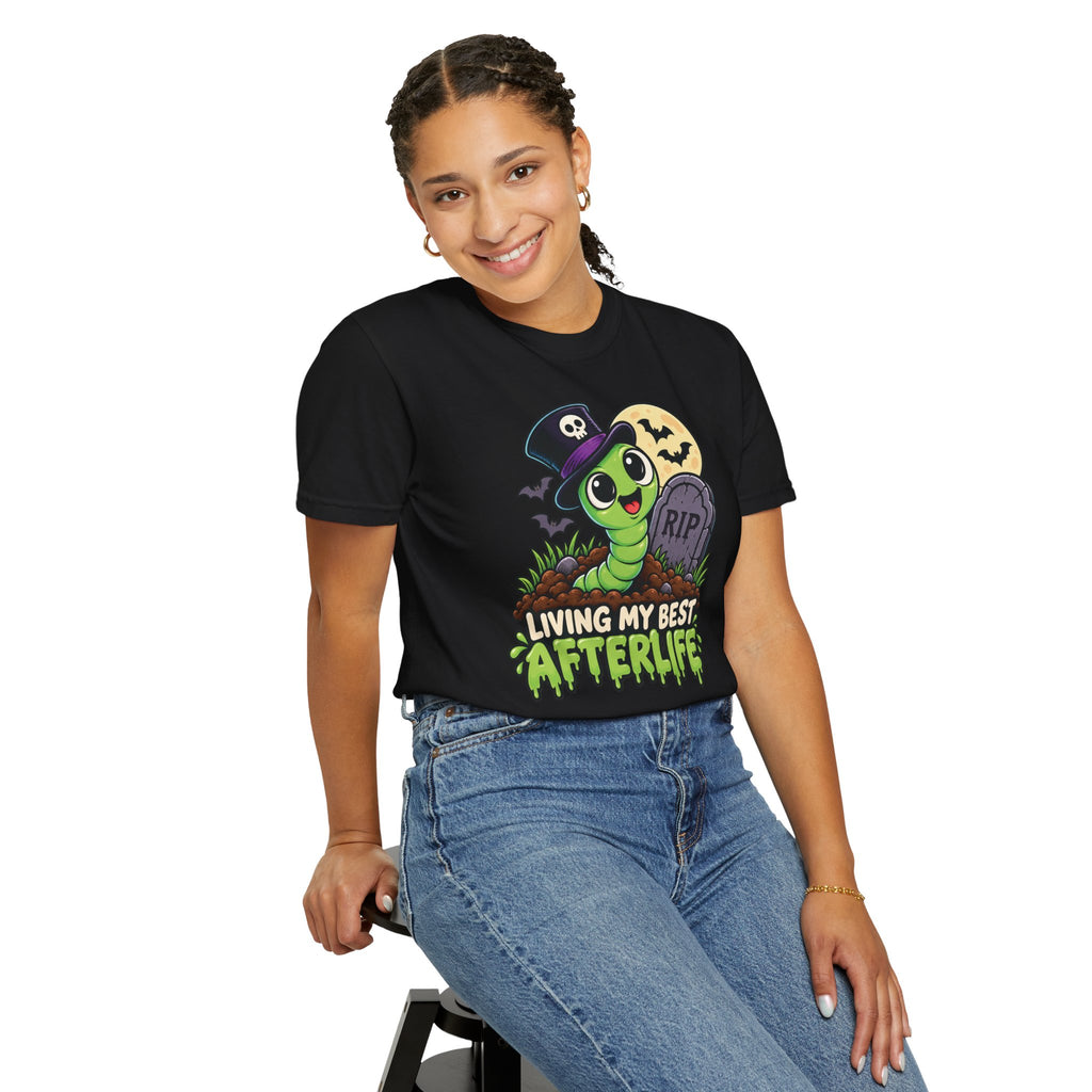 Living My Best Afterlife – Cute Halloween Graveyard Worm T-Shirt