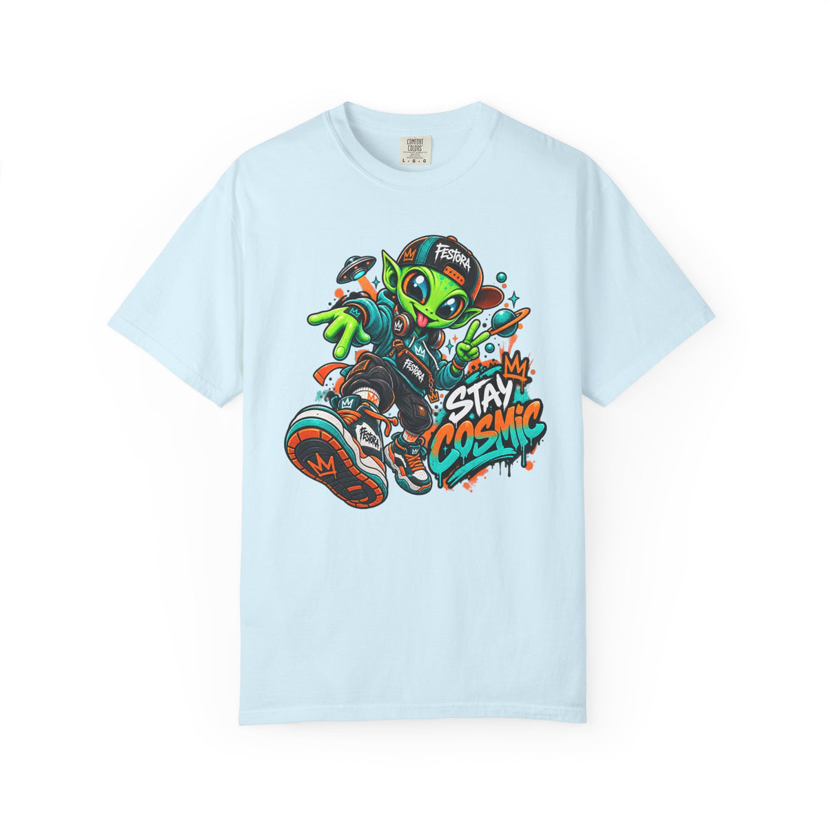 Alien Streetwear T-Shirt — “Stay Cosmic” Graphic Tee