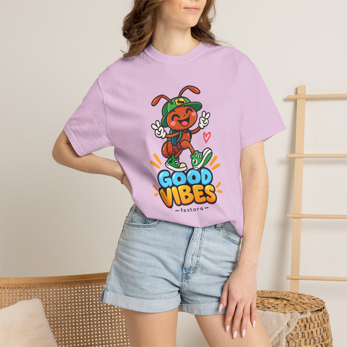 Good Vibes – Happy Ant Graphic T-Shirt
