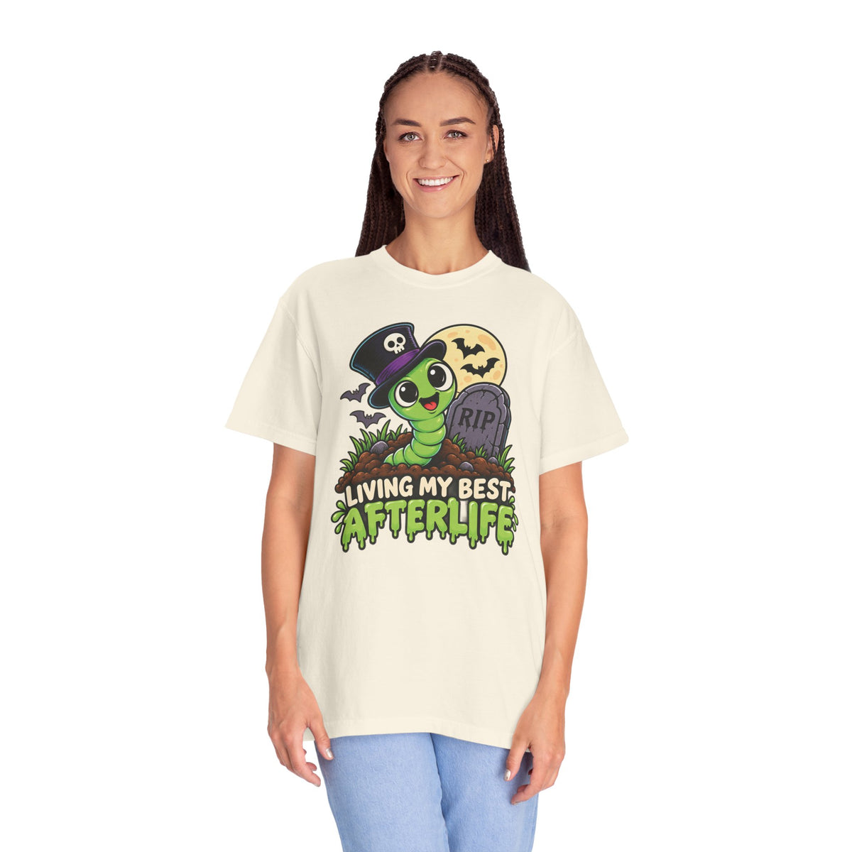 Living My Best Afterlife – Cute Halloween Graveyard Worm T-Shirt