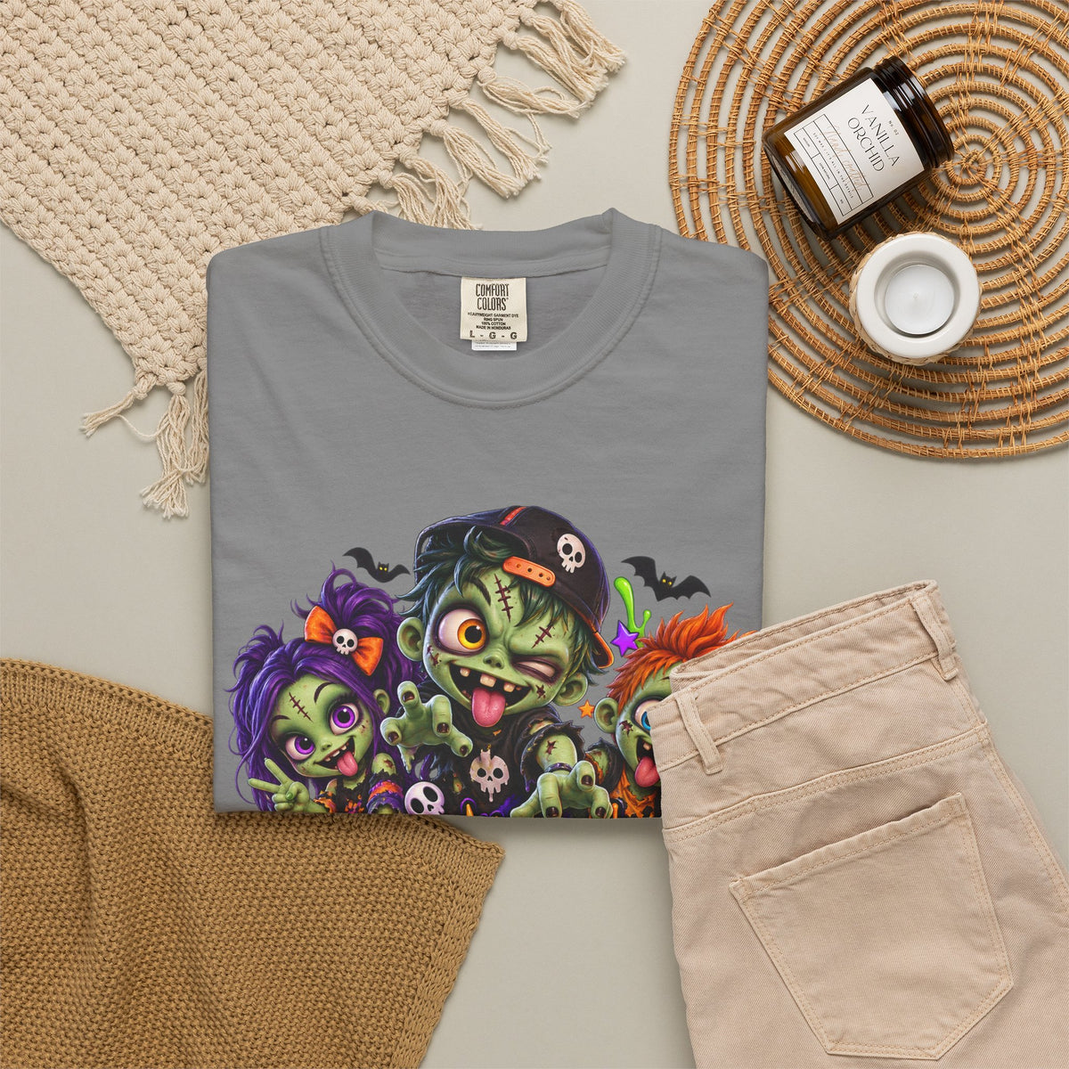Zombie Party On! – Halloween Zombie Crew Graphic T-Shirt