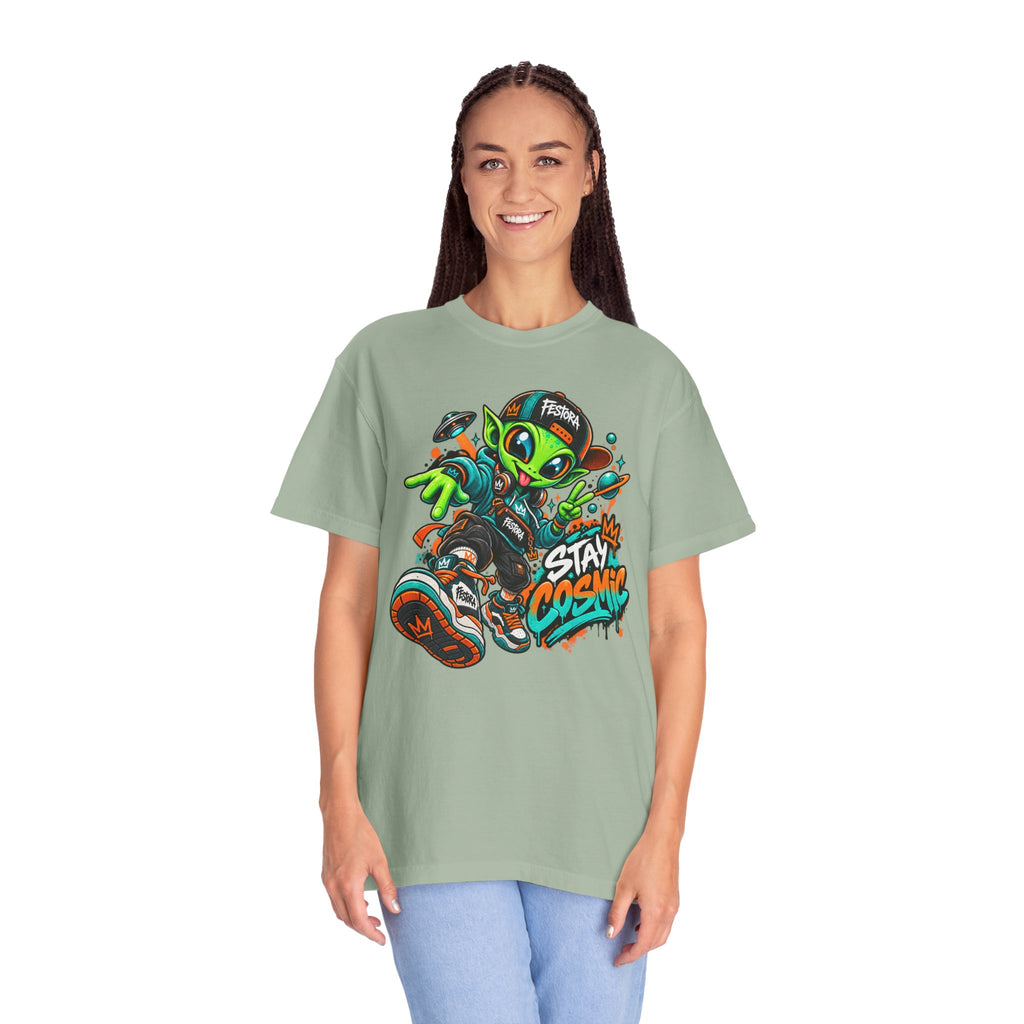 Alien Streetwear T-Shirt — “Stay Cosmic” Graphic Tee