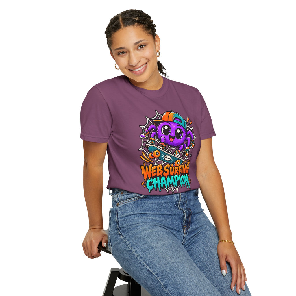 Web Surfing Champion – Cute Halloween Spider T-Shirt