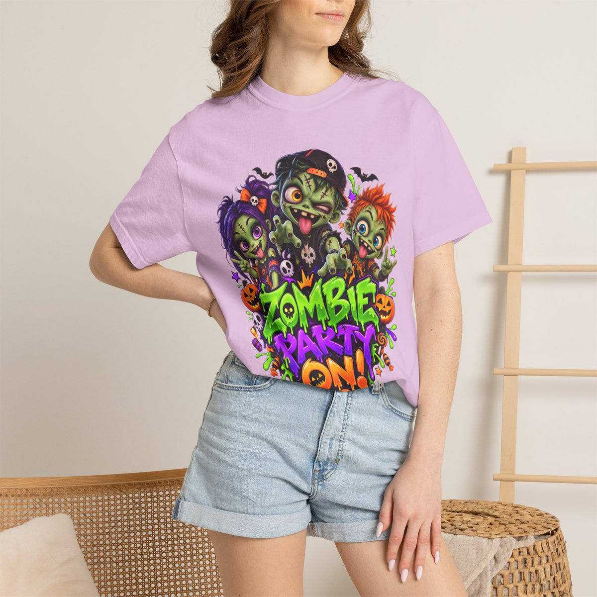 Zombie Party On! – Halloween Zombie Crew Graphic T-Shirt