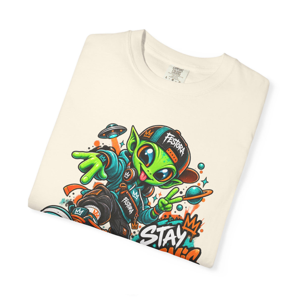 Alien Streetwear T-Shirt — “Stay Cosmic” Graphic Tee