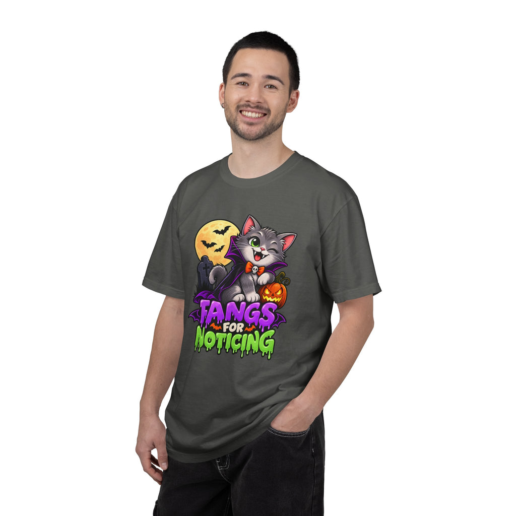 Fangs for Noticing – Cute Vampire Cat Halloween T-Shirt
