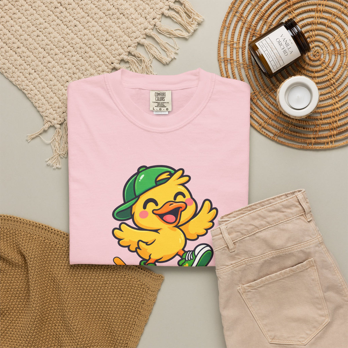 Just Ducky! – Cute Happy Duck Graphic T-Shirt