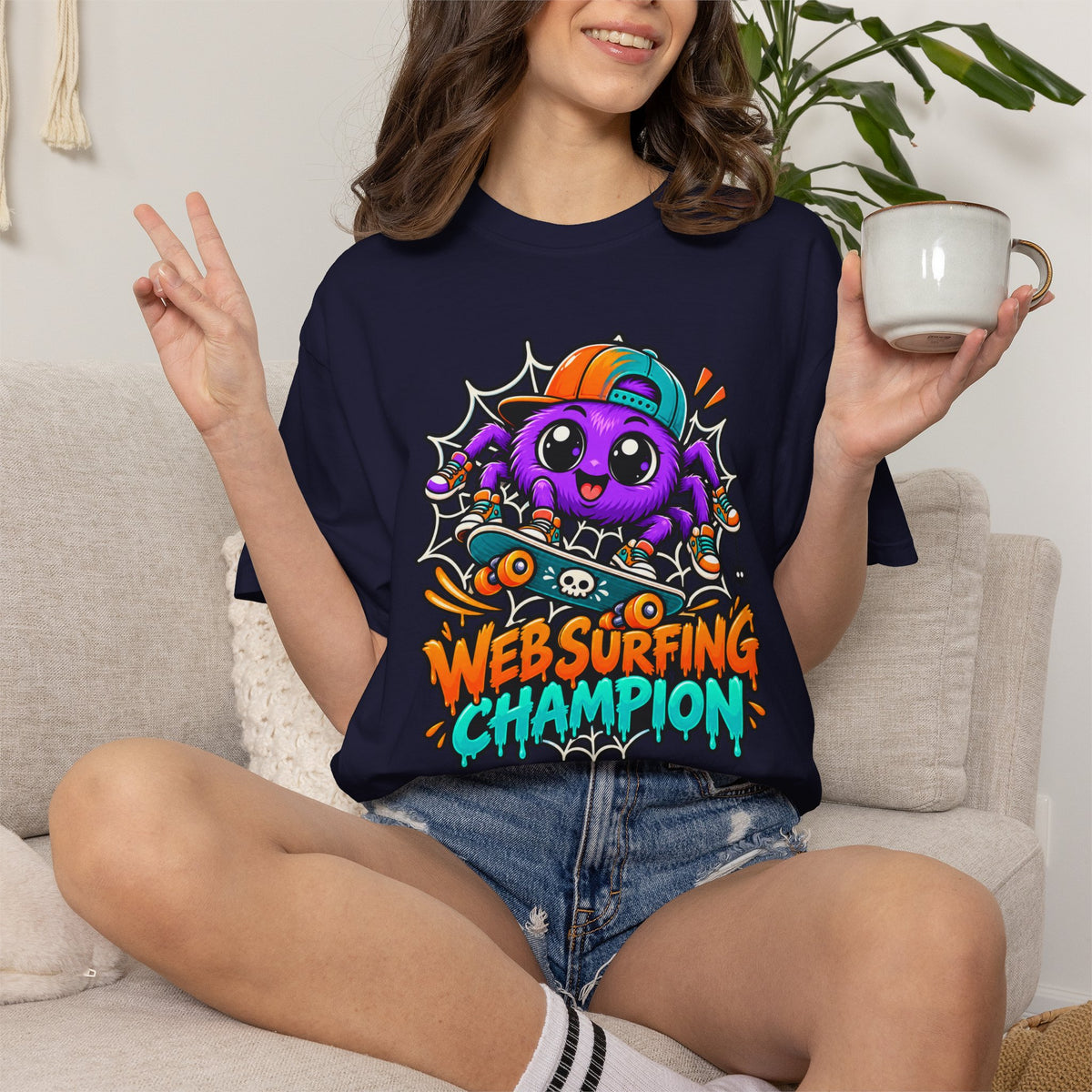 Web Surfing Champion – Cute Halloween Spider T-Shirt