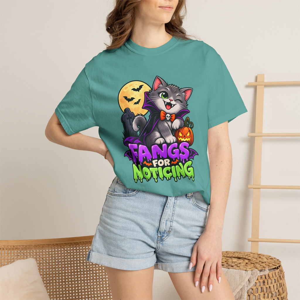 Fangs for Noticing – Cute Vampire Cat Halloween T-Shirt