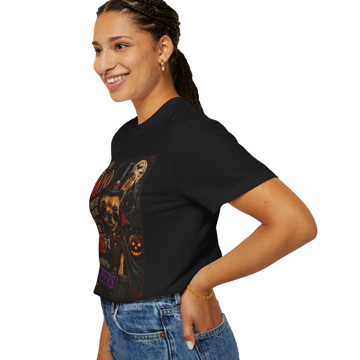 Tiny but Boss Chihuahua Halloween T-Shirt - "I Run This House"