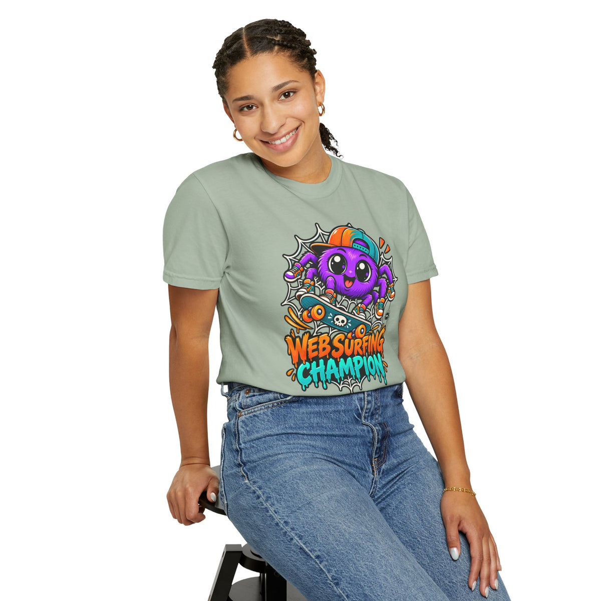 Web Surfing Champion – Cute Halloween Spider T-Shirt