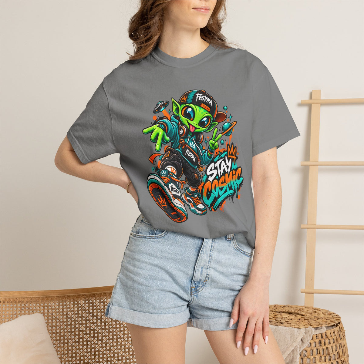 Alien Streetwear T-Shirt — “Stay Cosmic” Graphic Tee