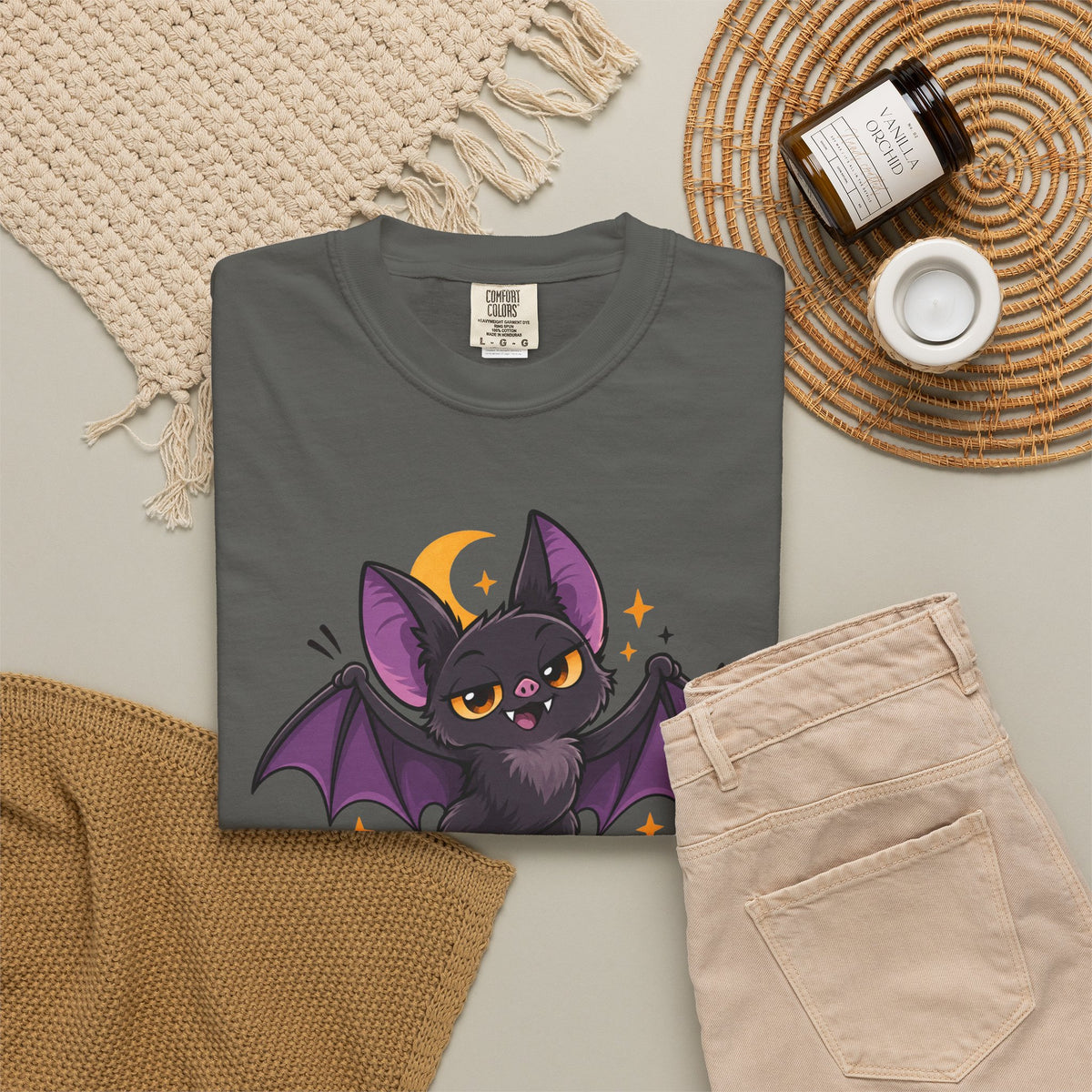 Born for the Night Shift – Cute Halloween Bat T-Shirt