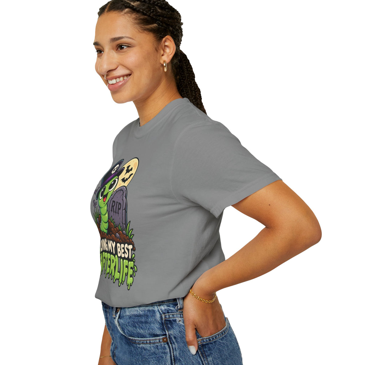 Living My Best Afterlife – Cute Halloween Graveyard Worm T-Shirt
