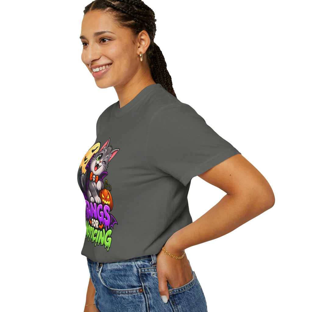 Fangs for Noticing – Cute Vampire Cat Halloween T-Shirt