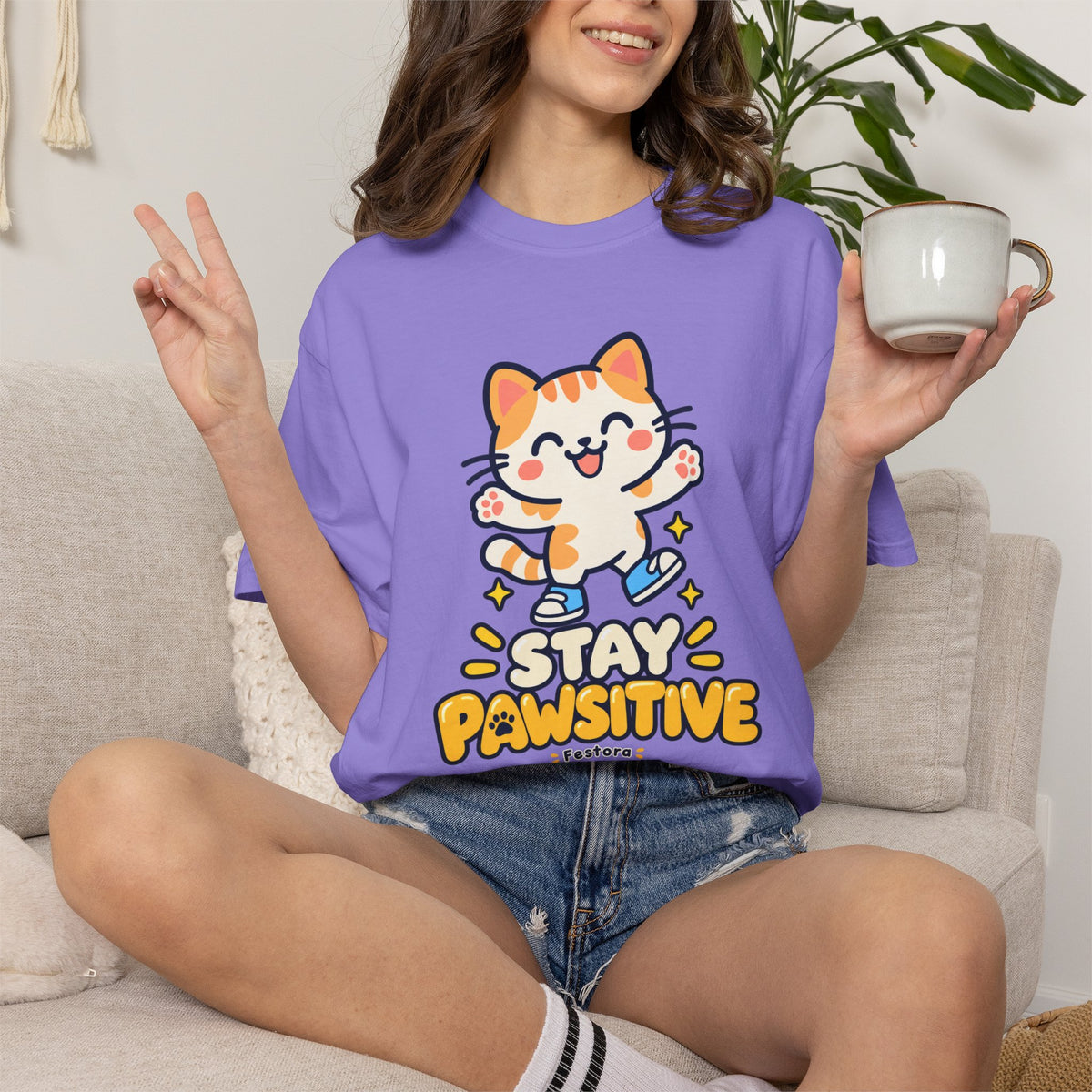 Stay Pawsitive – Cute Happy Cat Graphic T-Shirt