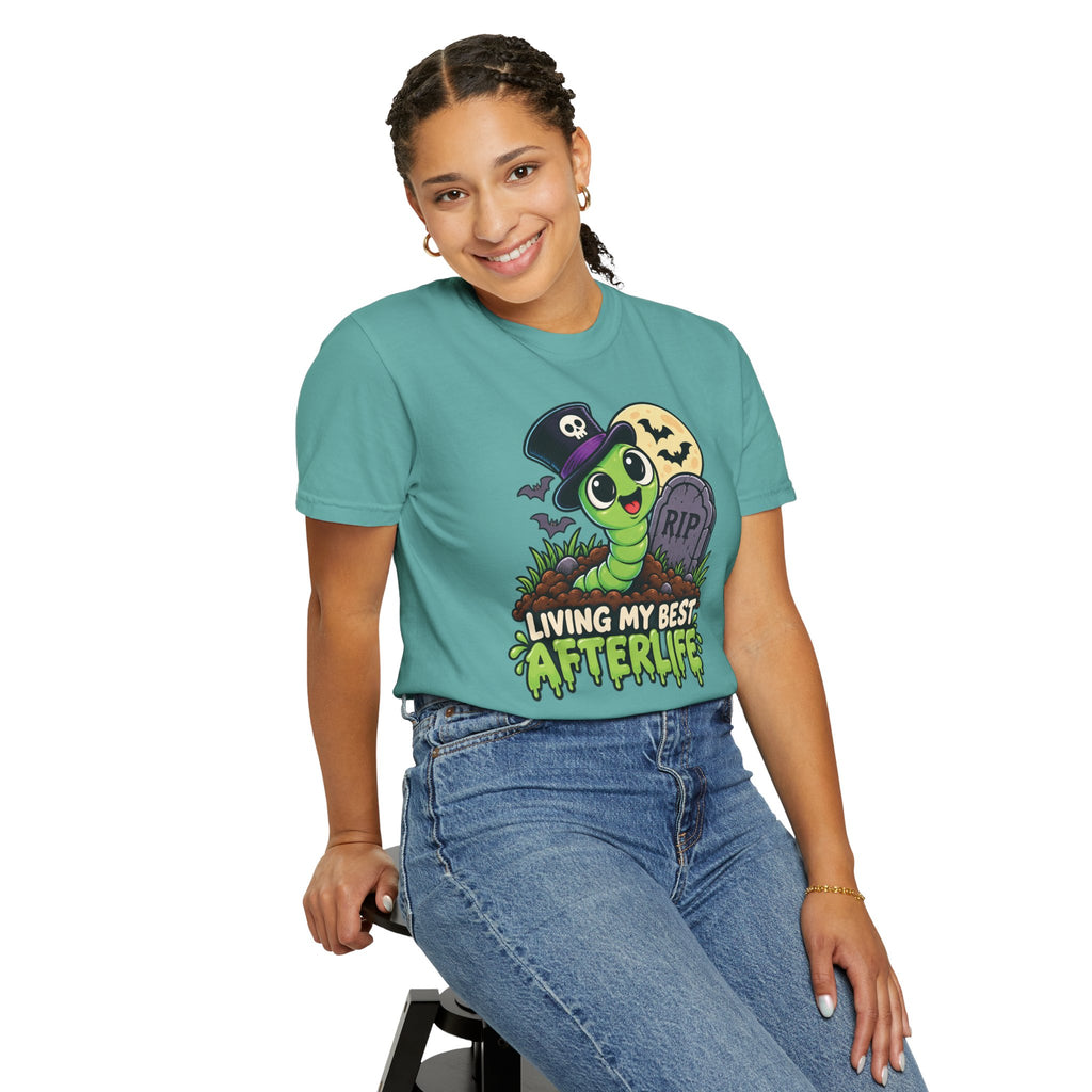 Living My Best Afterlife – Cute Halloween Graveyard Worm T-Shirt