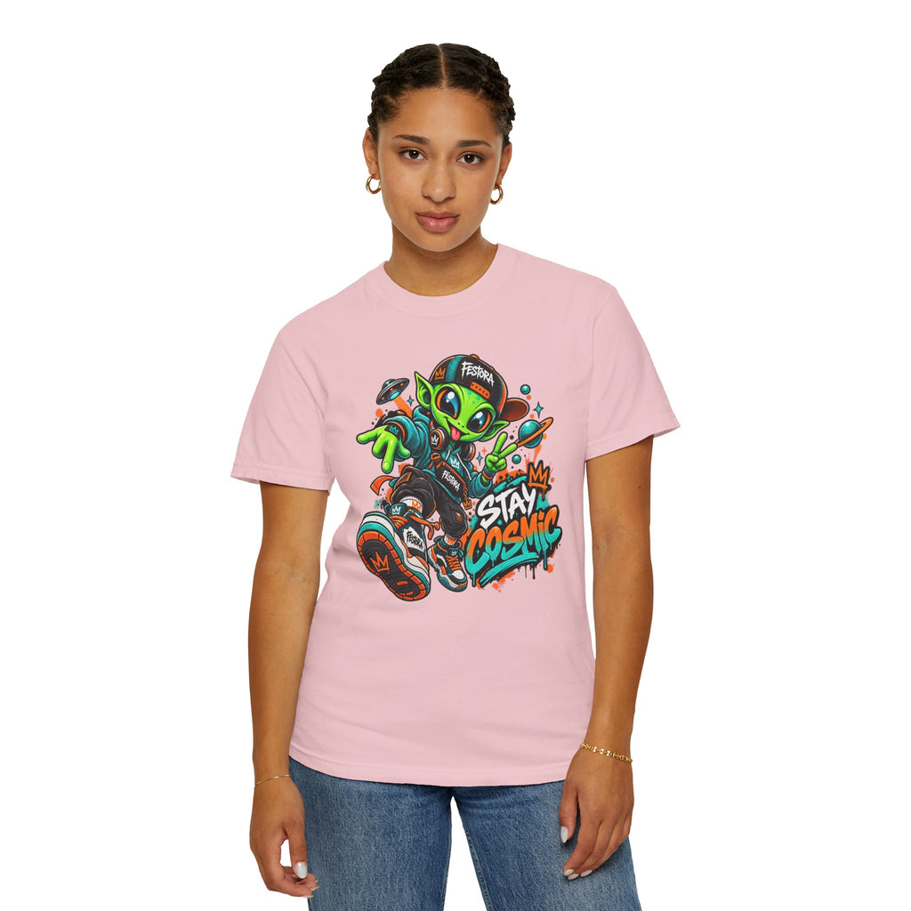 Alien Streetwear T-Shirt — “Stay Cosmic” Graphic Tee