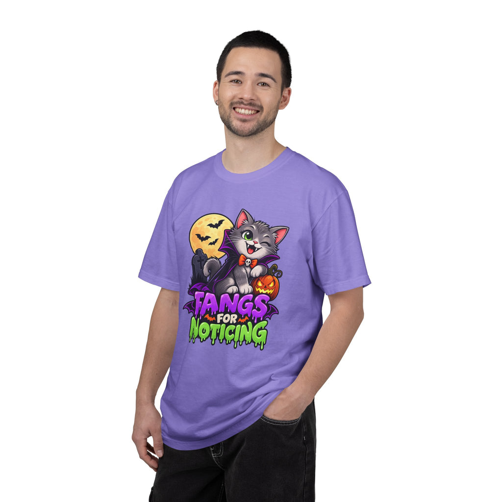 Fangs for Noticing – Cute Vampire Cat Halloween T-Shirt