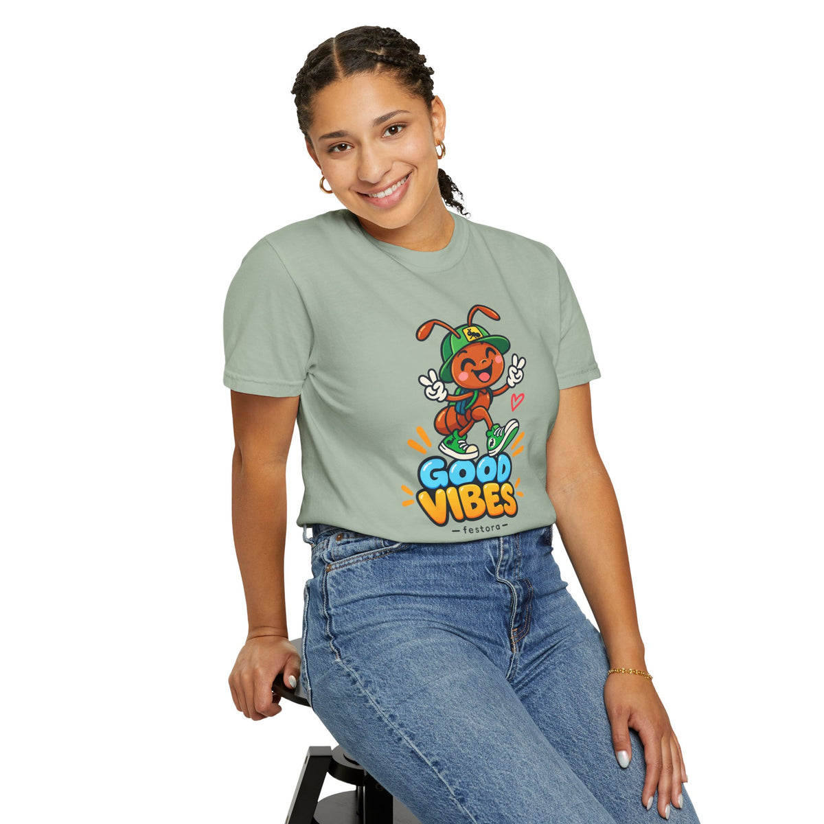Good Vibes – Happy Ant Graphic T-Shirt