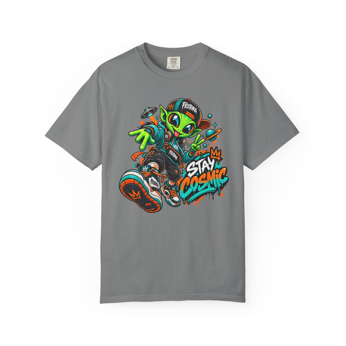 Alien Streetwear T-Shirt — “Stay Cosmic” Graphic Tee