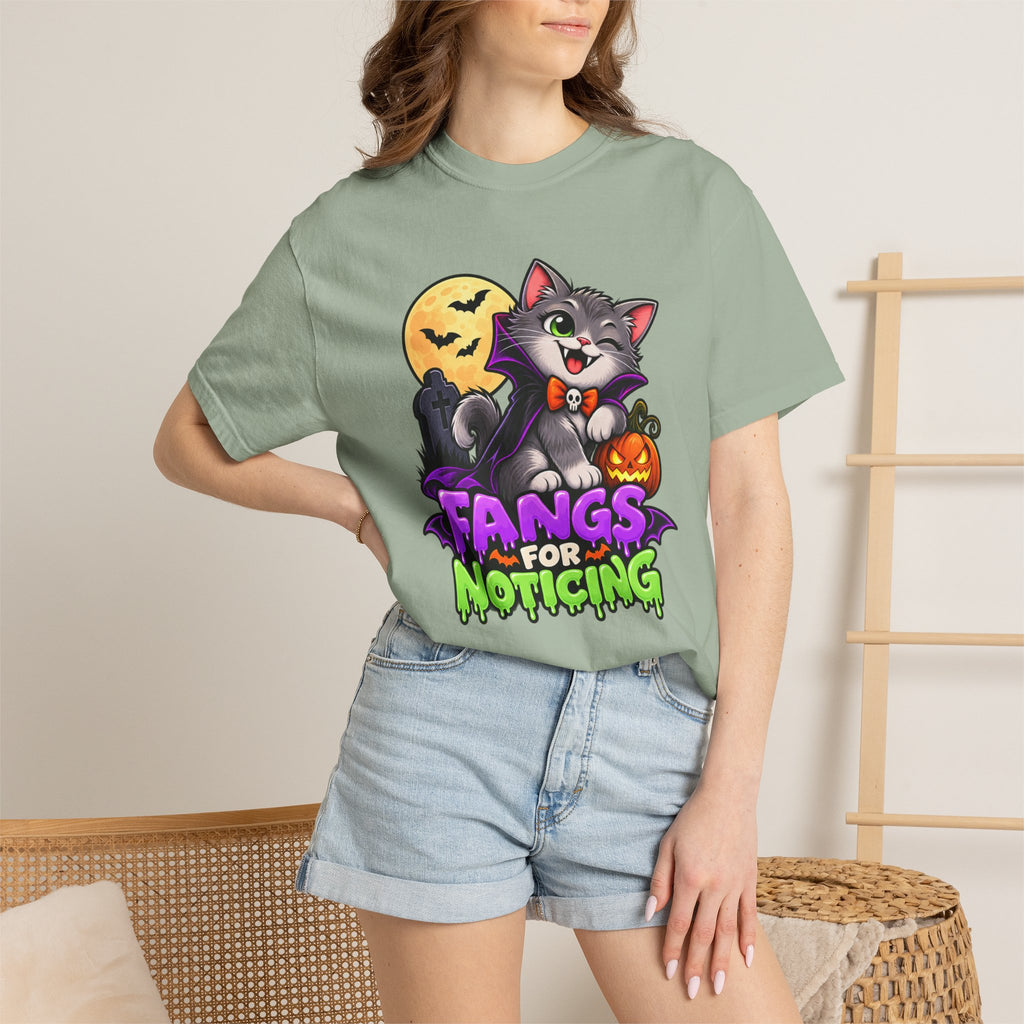 Fangs for Noticing – Cute Vampire Cat Halloween T-Shirt