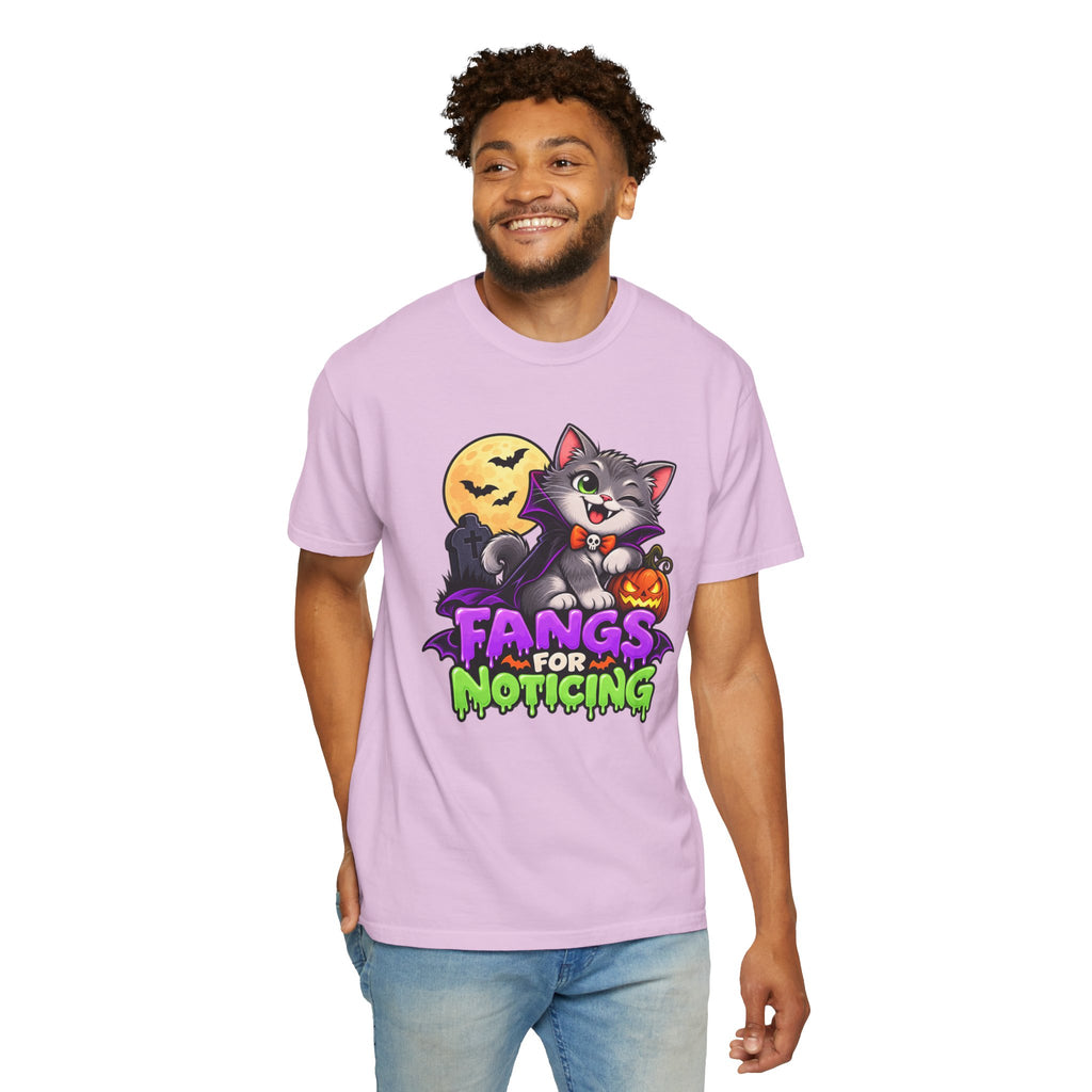 Fangs for Noticing – Cute Vampire Cat Halloween T-Shirt