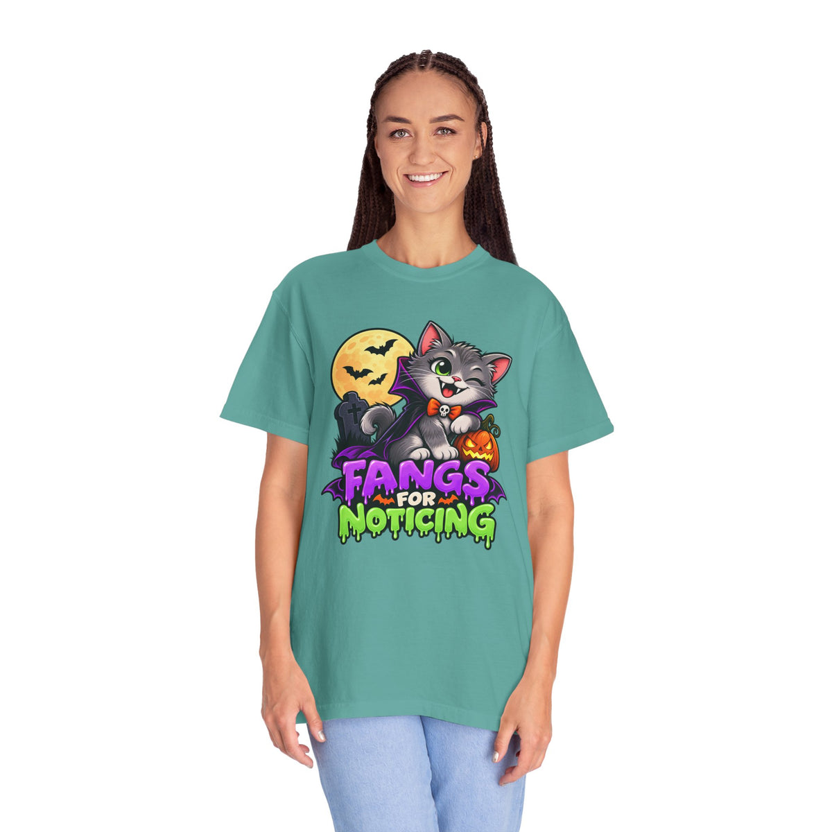 Fangs for Noticing – Cute Vampire Cat Halloween T-Shirt
