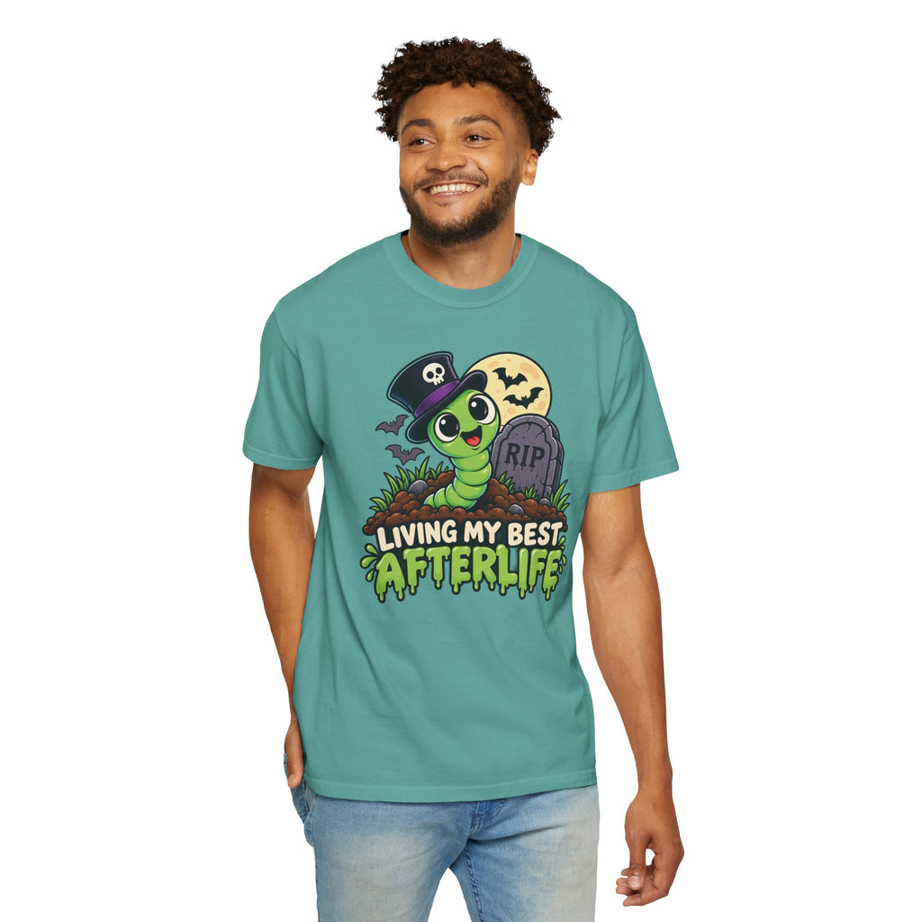 Living My Best Afterlife – Cute Halloween Graveyard Worm T-Shirt