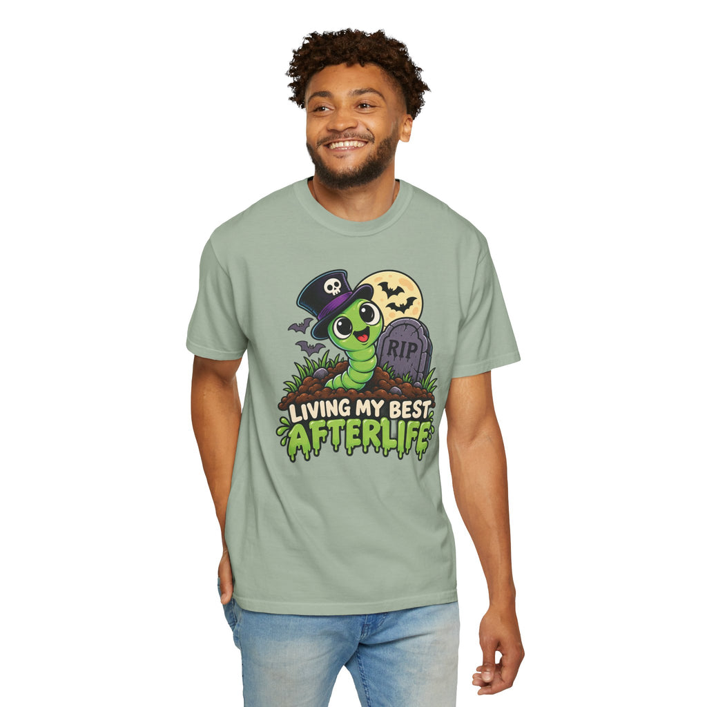 Living My Best Afterlife – Cute Halloween Graveyard Worm T-Shirt