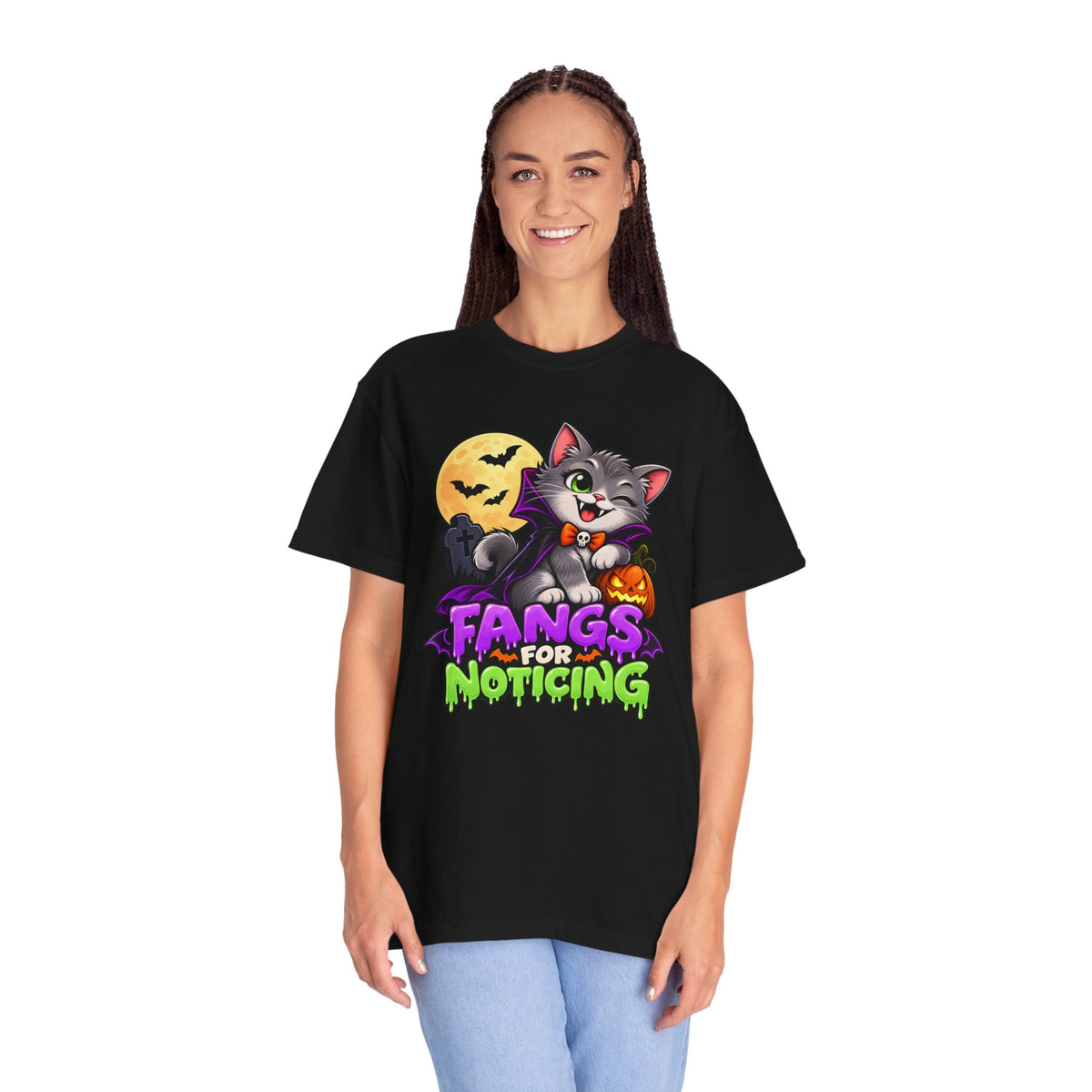 Fangs for Noticing – Cute Vampire Cat Halloween T-Shirt