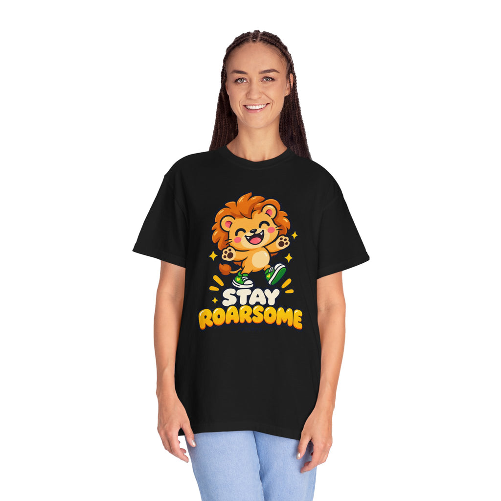 Stay Roarsome – Cute Happy Lion Graphic T-Shirt