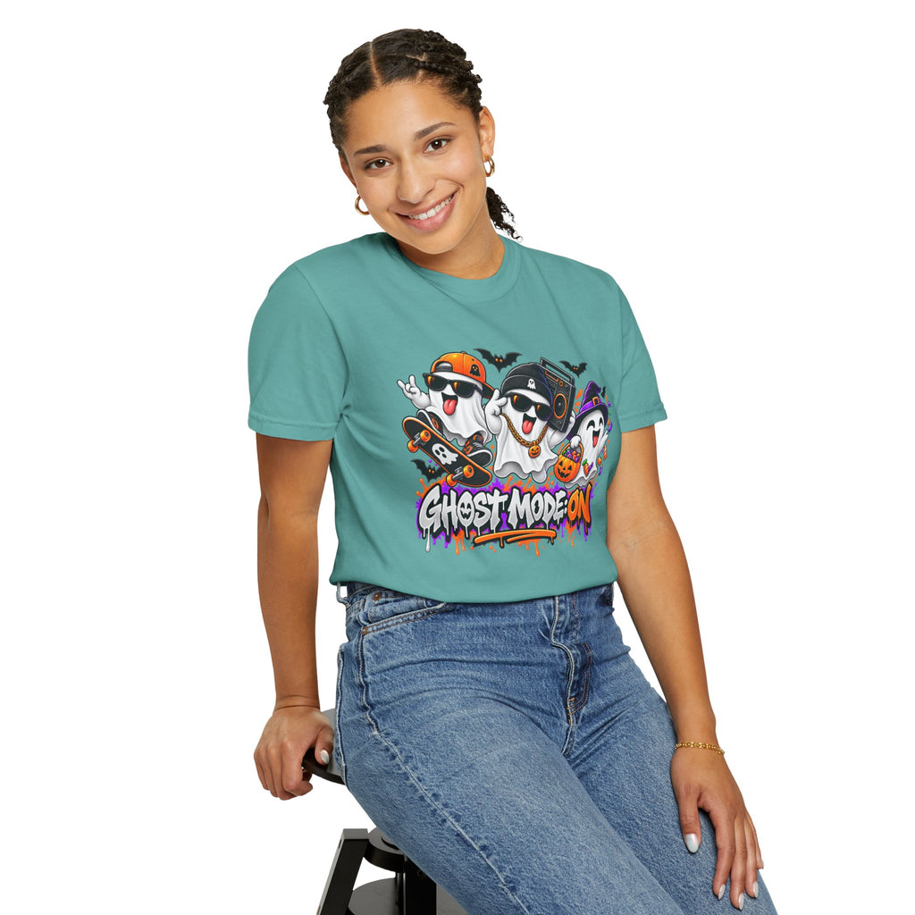 Ghost Mode: ON – Halloween Ghosts Graphic T-Shirt