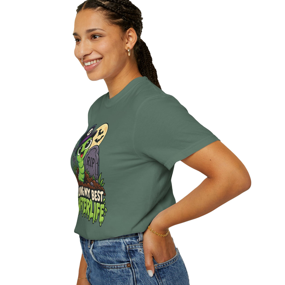 Living My Best Afterlife – Cute Halloween Graveyard Worm T-Shirt