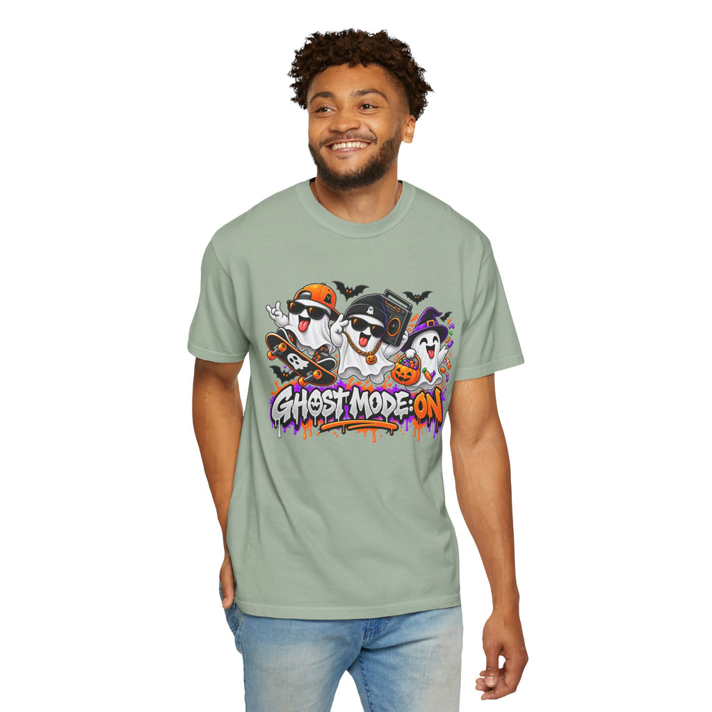 Ghost Mode: ON – Halloween Ghosts Graphic T-Shirt