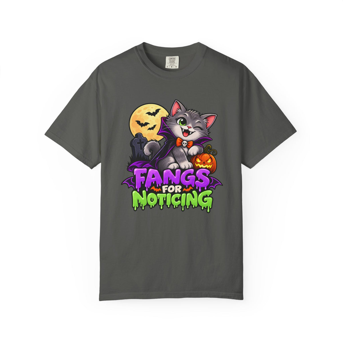 Fangs for Noticing – Cute Vampire Cat Halloween T-Shirt