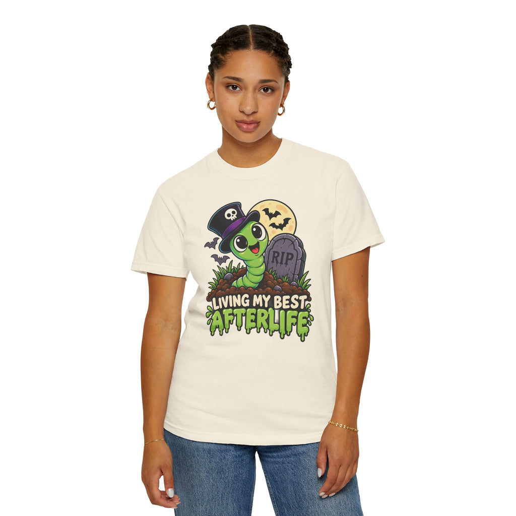 Living My Best Afterlife – Cute Halloween Graveyard Worm T-Shirt