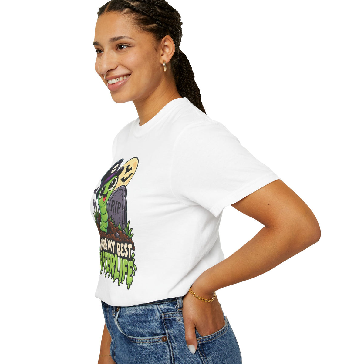 Living My Best Afterlife – Cute Halloween Graveyard Worm T-Shirt