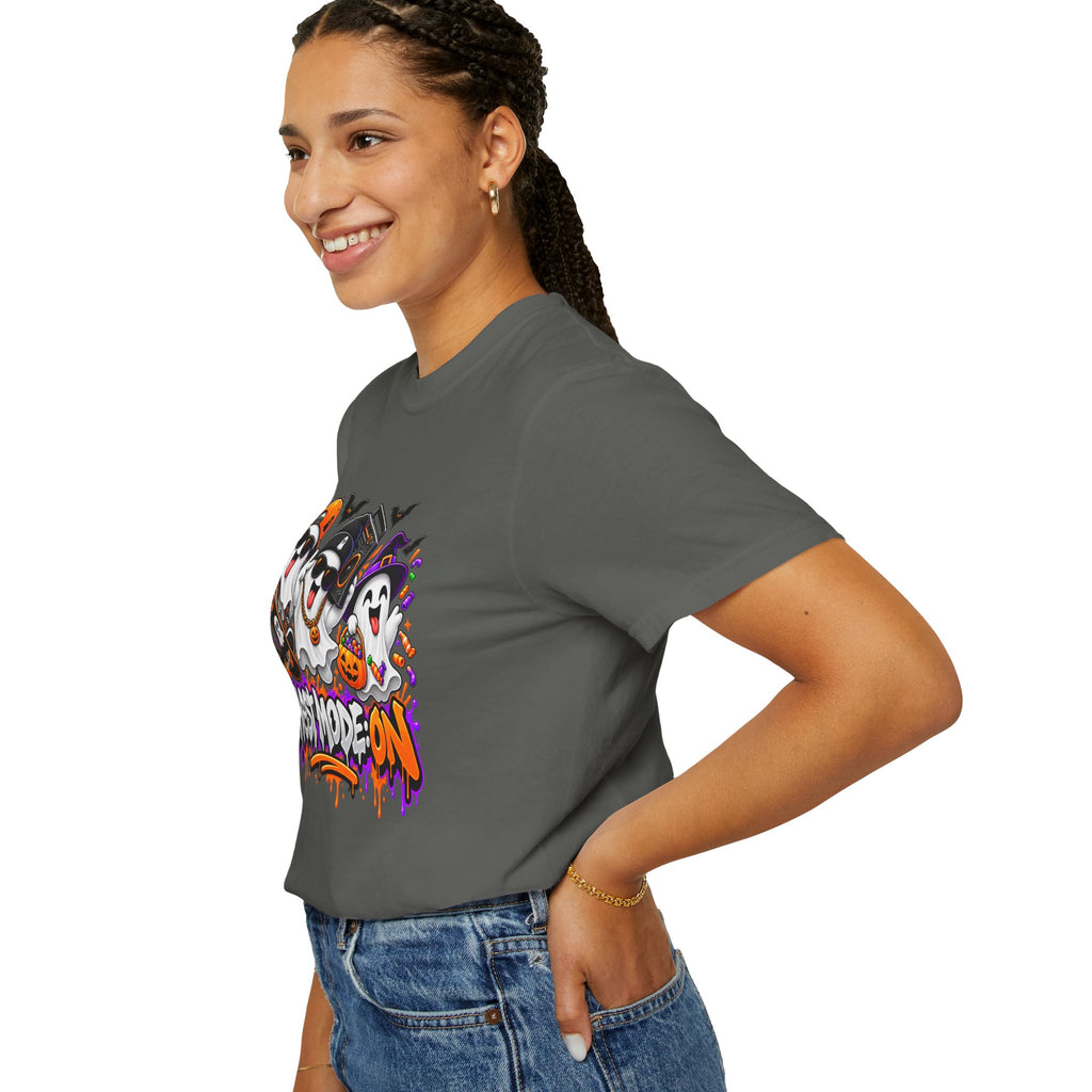 Ghost Mode: ON – Halloween Ghosts Graphic T-Shirt