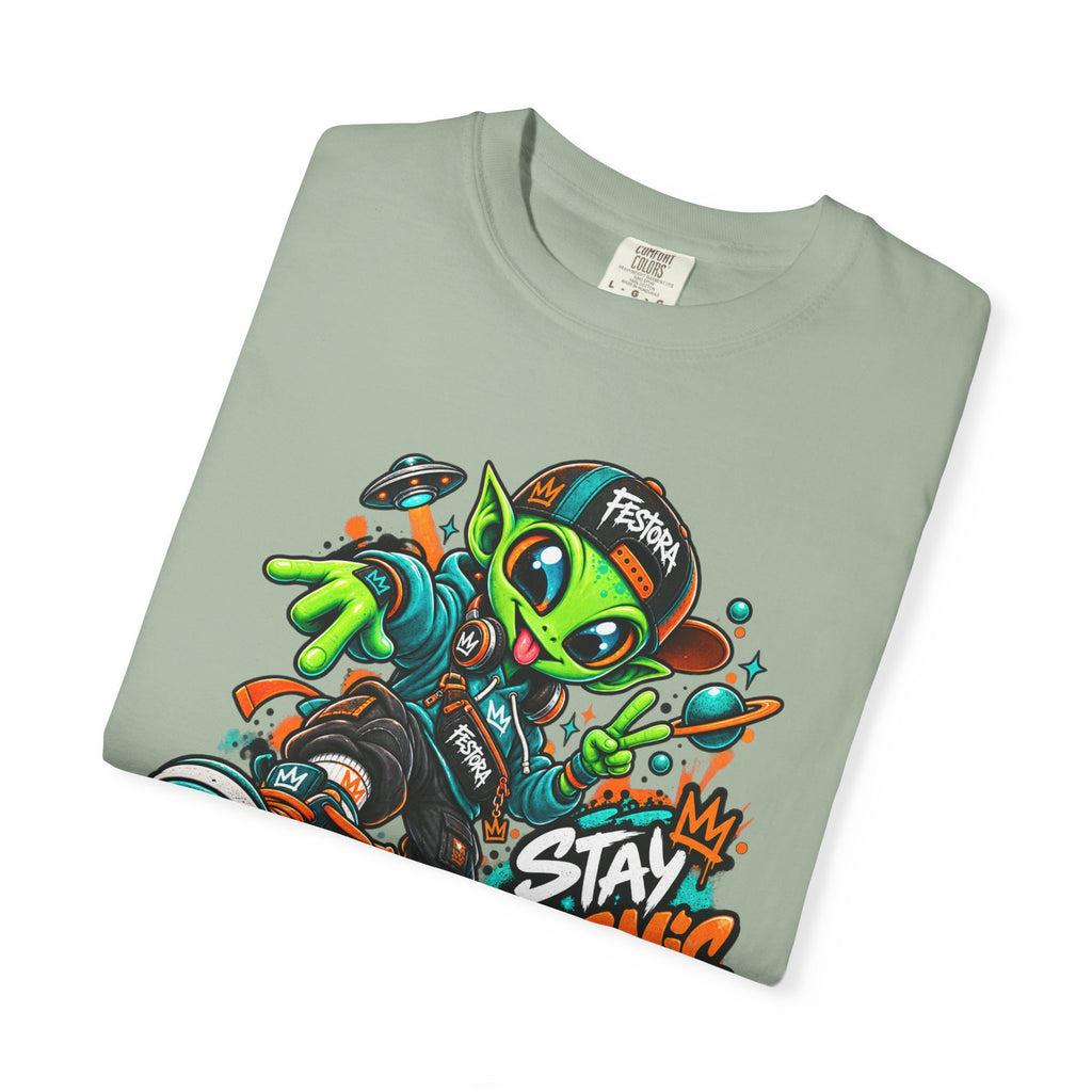 Alien Streetwear T-Shirt — “Stay Cosmic” Graphic Tee