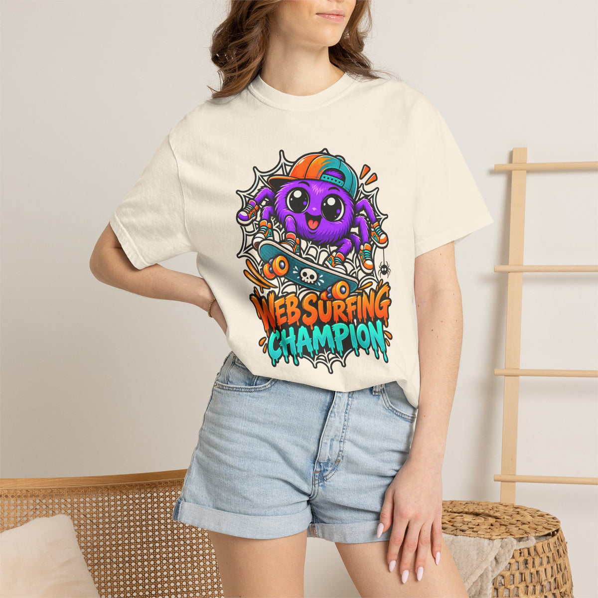 Web Surfing Champion – Cute Halloween Spider T-Shirt