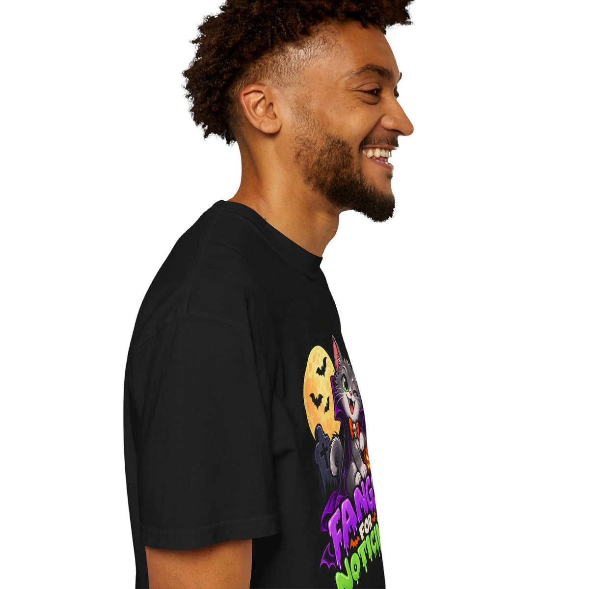 Fangs for Noticing – Cute Vampire Cat Halloween T-Shirt