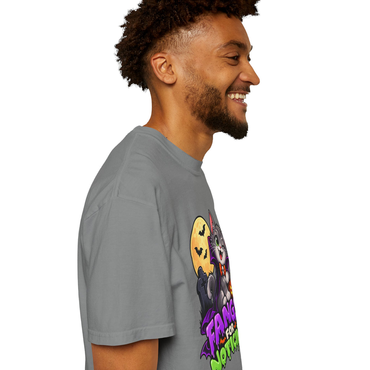 Fangs for Noticing – Cute Vampire Cat Halloween T-Shirt