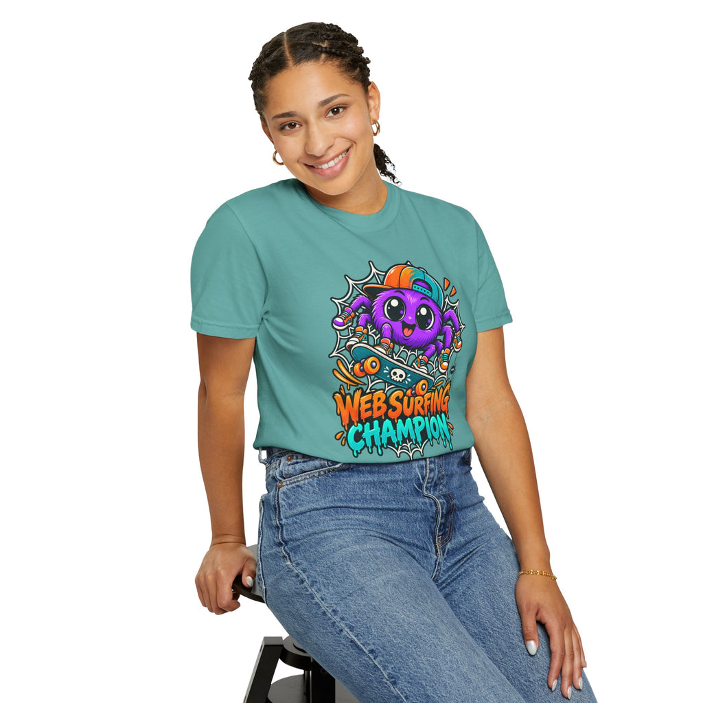 Web Surfing Champion – Cute Halloween Spider T-Shirt