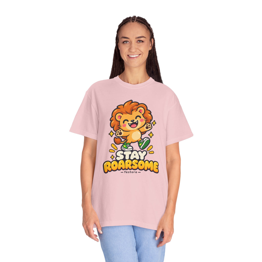Stay Roarsome – Cute Happy Lion Graphic T-Shirt