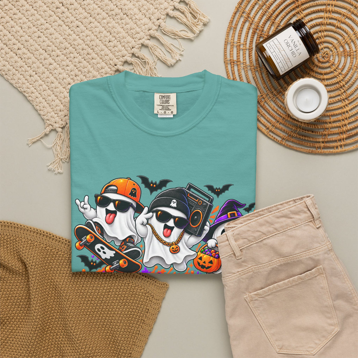 Ghost Mode: ON – Halloween Ghosts Graphic T-Shirt